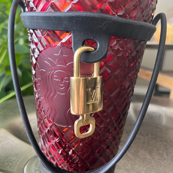 Louis Vuitton Lock and Key with ✨NWT STARBUCKS 2022 RED Jeweled Tumbler✨ - Picture 2 of 12
